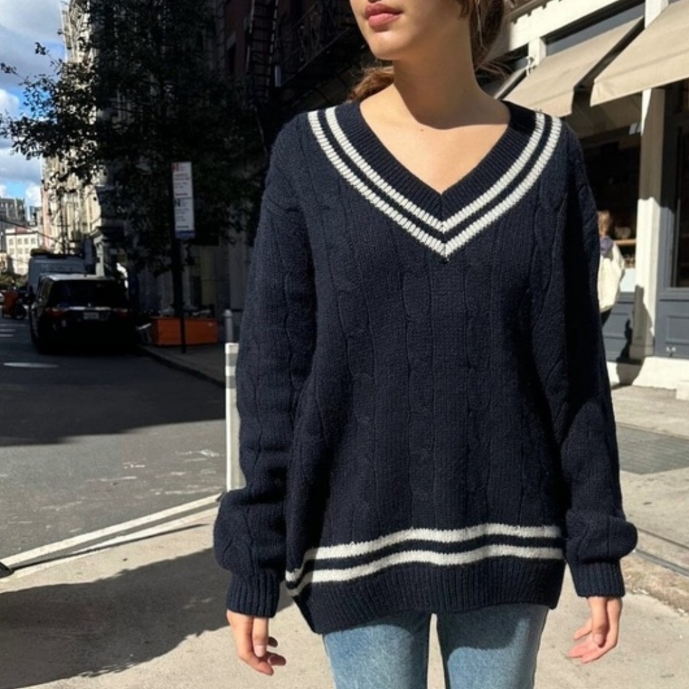 Brandy Melville dark navy blue wool oversized chunky v-neck sweater